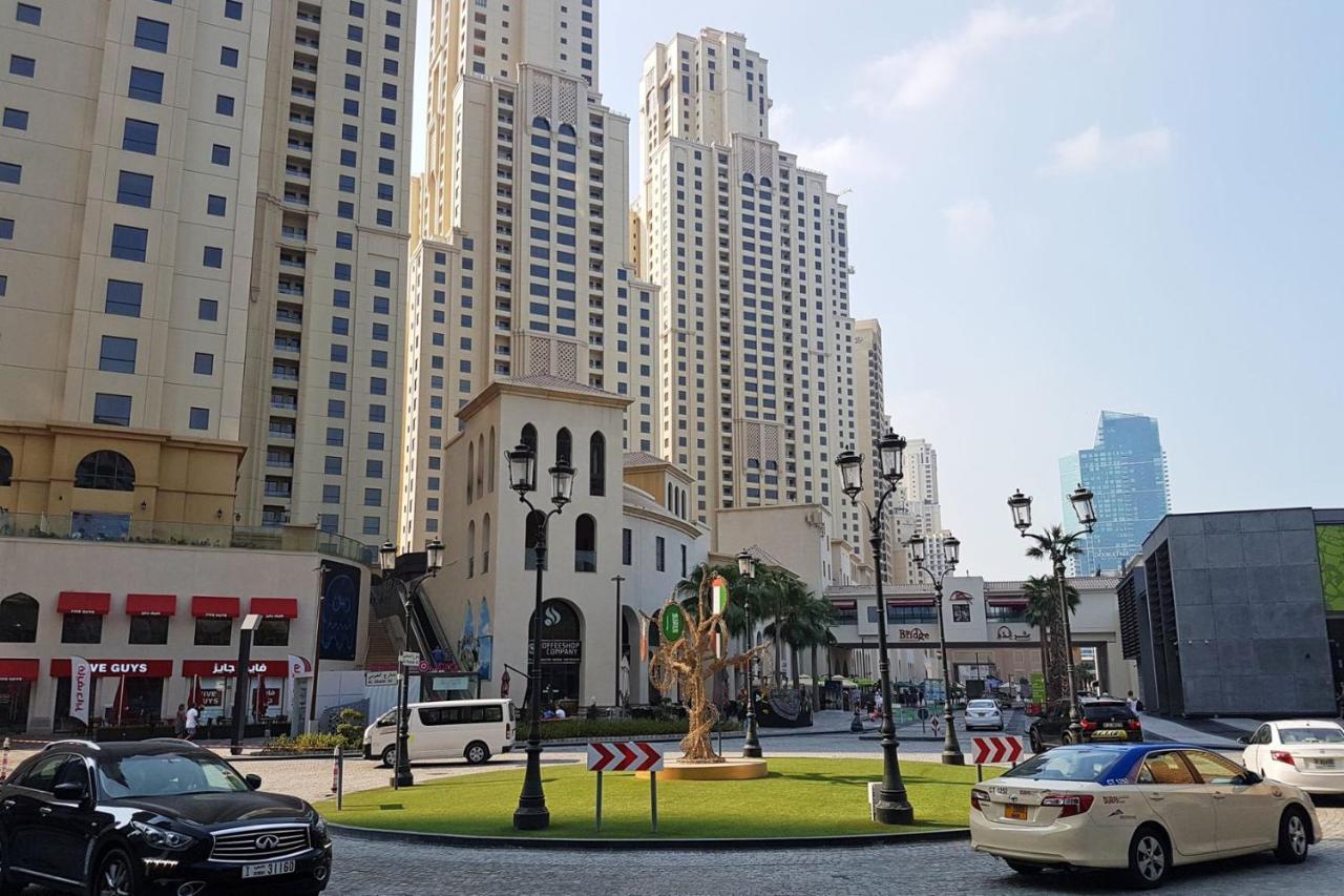Neyar Beach Vibes - The Penthouse Vandrehjem Dubai Eksteriør billede