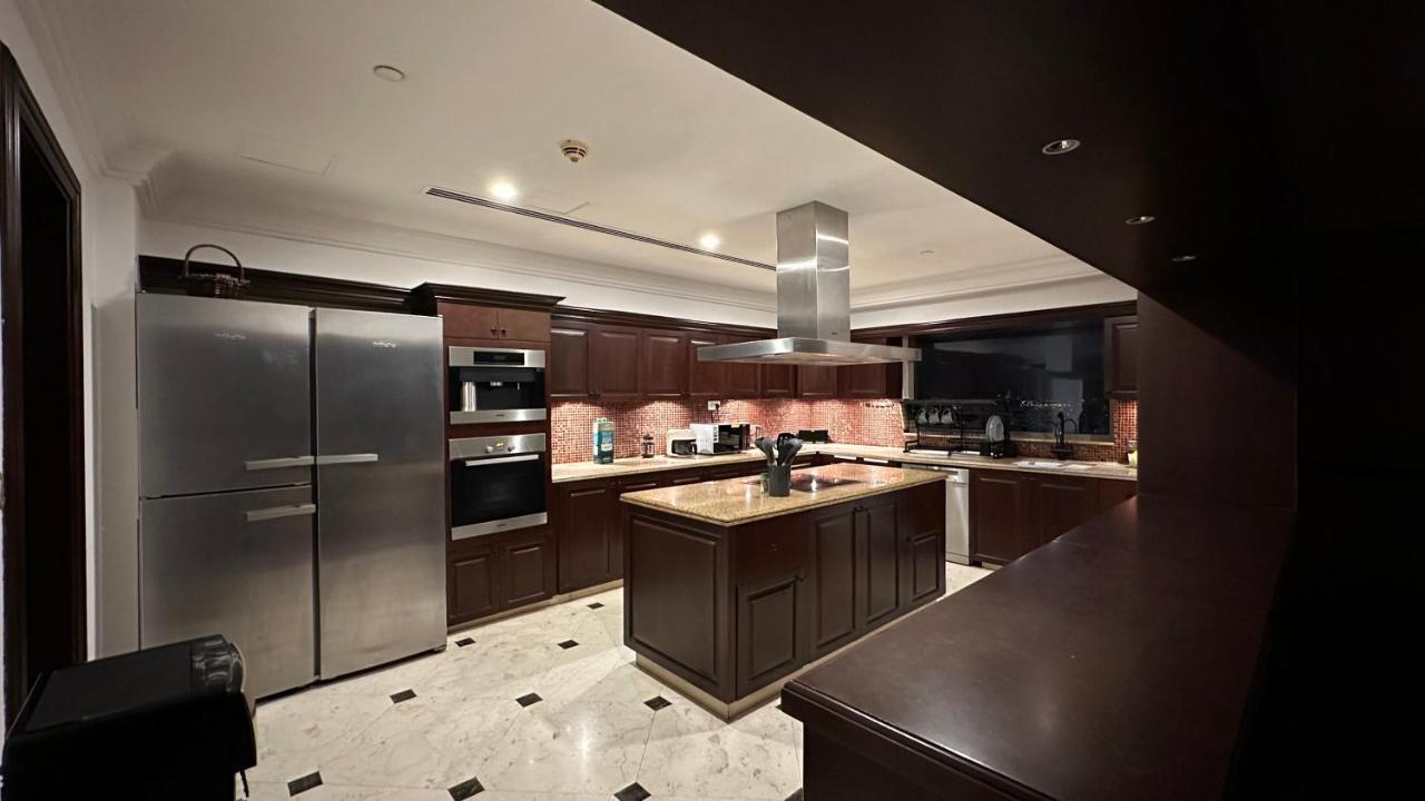 Neyar Beach Vibes - The Penthouse Vandrehjem Dubai Eksteriør billede