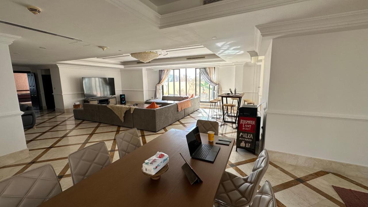 Neyar Beach Vibes - The Penthouse Vandrehjem Dubai Eksteriør billede