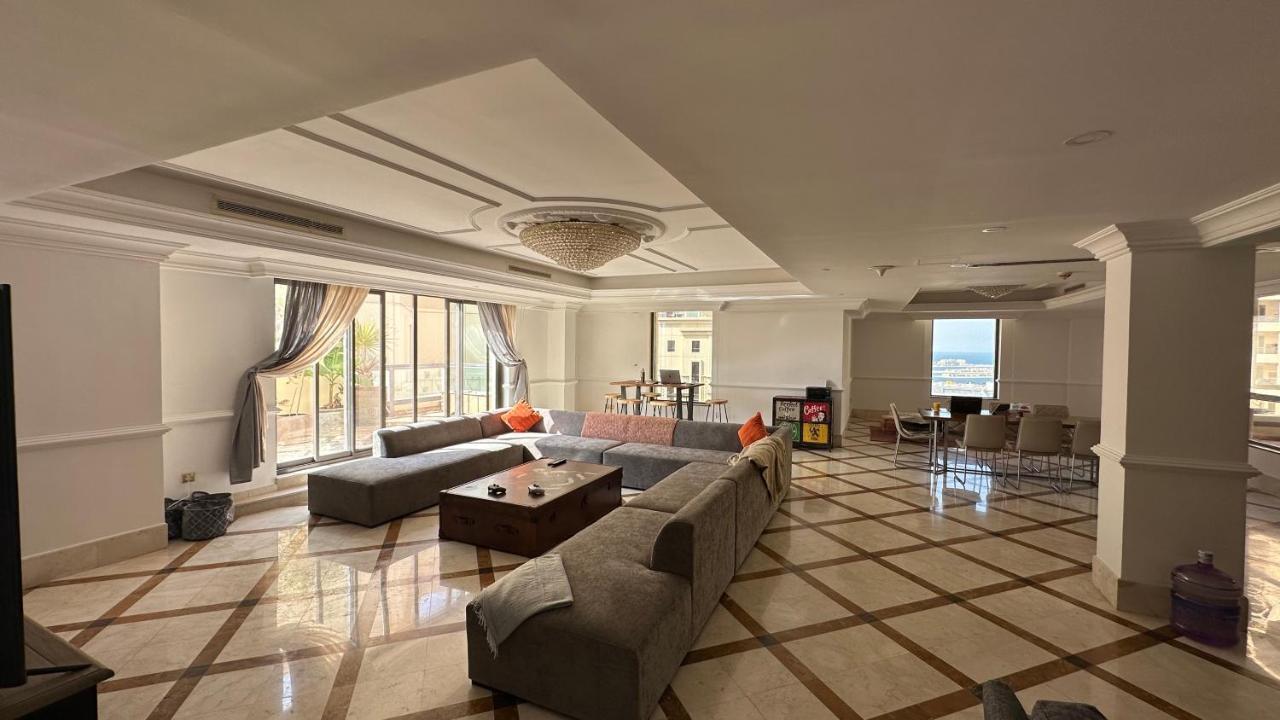 Neyar Beach Vibes - The Penthouse Vandrehjem Dubai Eksteriør billede